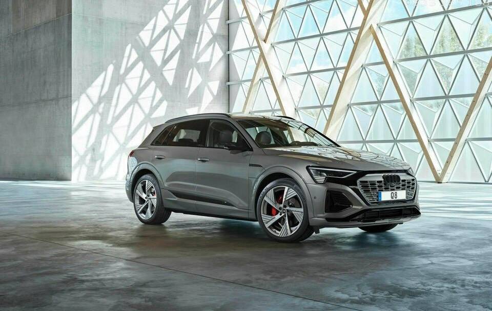 audi q8 etrong 16 Audi Q8 etron